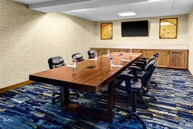 DoubleTree by Hilton Hotel Arlington DFW South