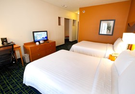 Fairfield Inn & Suites Arlington Near Six Flags