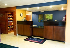 Fairfield Inn & Suites Arlington Near Six Flags
