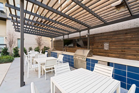 101 Center by Kasa Arlington Apartments