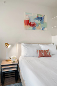 101 Center by Kasa Arlington Apartments