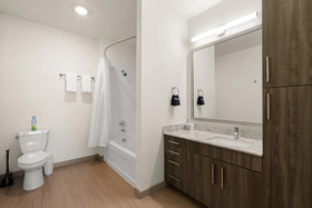101 Center by Kasa Arlington Apartments