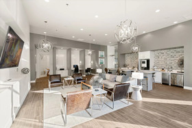 101 Center by Kasa Arlington Apartments