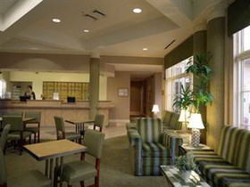 La Quinta Inn & Suites by Wyndham Dallas Arlington South