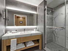 Live! by Loews - Arlington Texas