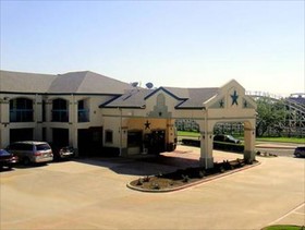 Ranger Inn & Suites Six Flags Stadium