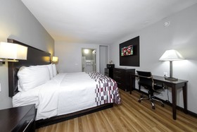 Red Roof Inn Arlington