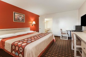 Super 8 by Wyndham Athens TX