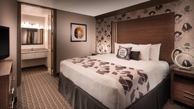 Aiden Austin City Hotel