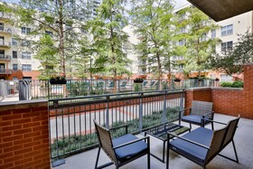 AMLI Downtown by Locale Downtown Austin