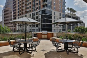 AMLI Downtown by Locale Downtown Austin