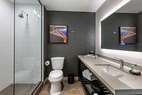 Cambria Hotel Austin Airport