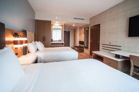 Cambria Hotel Austin Downtown