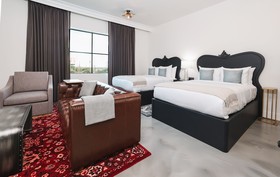 Colton House Hotel