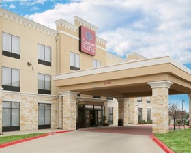 Comfort Suites North