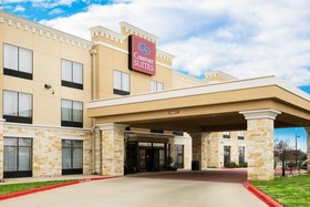Comfort Suites North