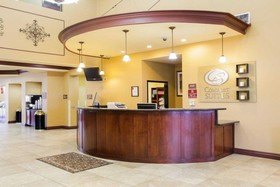 Comfort Suites North