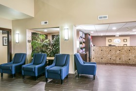 Comfort Suites NW Lakeline