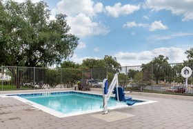 Comfort Suites South Austin
