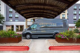Courtyard Austin Airport