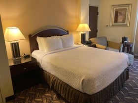 Radisson Hotel Austin North
