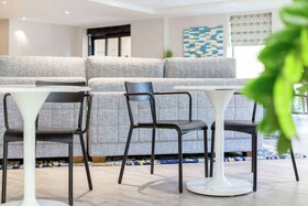 DoubleTree by Hilton Hotel Austin - University Area