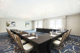DoubleTree by Hilton Hotel Austin - University Area