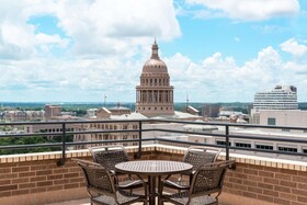 DoubleTree Suites by Hilton Austin Downtown Capitol