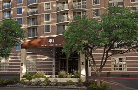 DoubleTree Suites by Hilton Austin Downtown Capitol