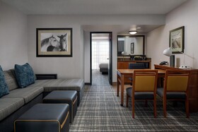 Embassy Suites by Hilton Austin Central