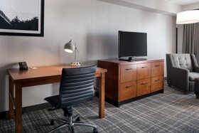 Embassy Suites by Hilton Austin Central