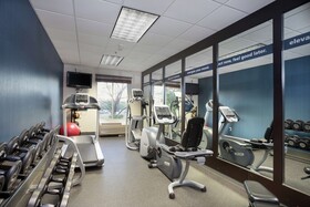 Hampton Inn & Suites Austin-Airport