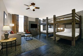 Hampton Inn Suites Austin University