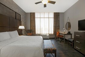 Hampton Inn Suites Austin University