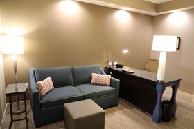 Hilton Garden Inn Austin Airport