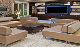 Holiday Inn Austin Airport