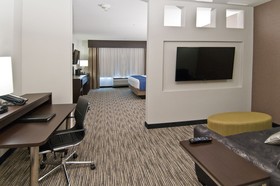 Holiday Inn Austin Airport