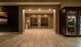 Holiday Inn Austin Airport