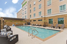 Holiday Inn Austin Airport