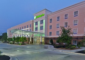 Holiday Inn Austin Airport