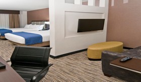 Holiday Inn Austin Airport