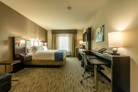 Holiday Inn Austin Airport
