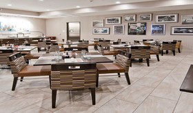 Holiday Inn Austin Airport