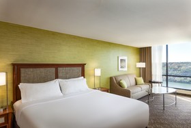 Holiday Inn Austin-Town Lake