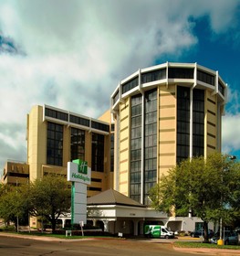 Holiday Inn Austin-Town Lake