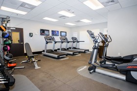 Holiday Inn Express & Suites Austin NW - Arboretum Area