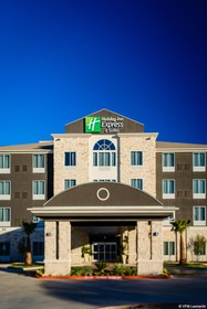 Holiday Inn Express & Suites Austin NW - Arboretum Area