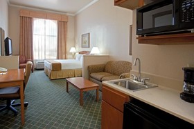 Holiday Inn Express & Suites Austin-(Nw) Hwy 620 & 183