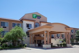 Holiday Inn Express & Suites Austin-(Nw) Hwy 620 & 183
