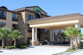 Holiday Inn Express & Suites Austin NW - Lakeway